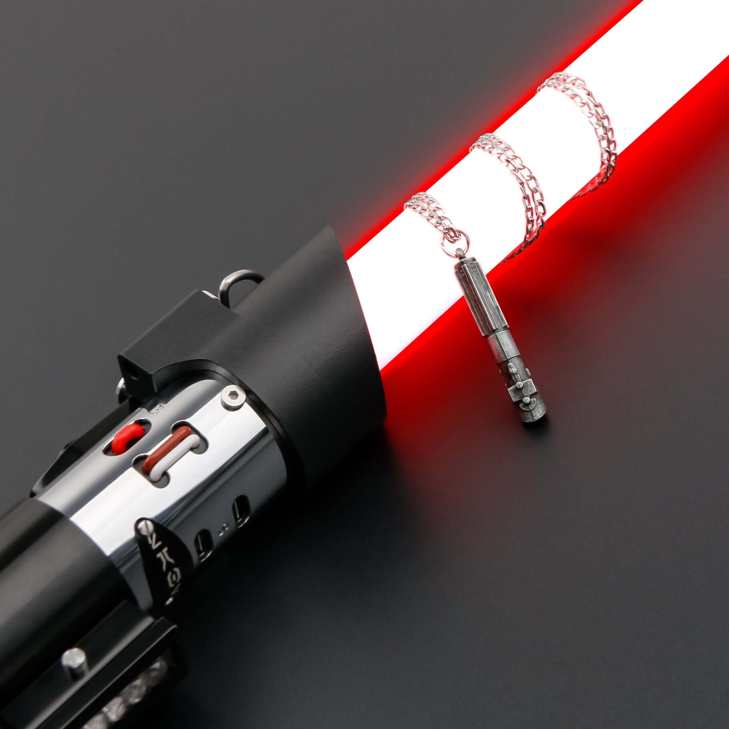 Breloczek/naszyjnik szabla